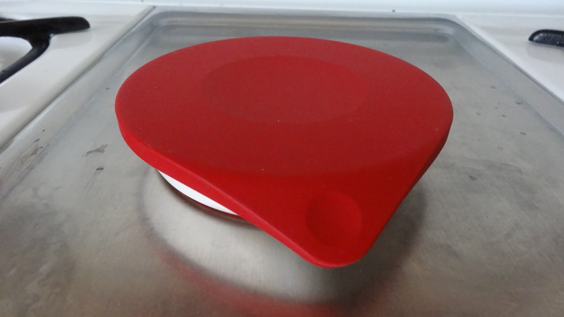 Illustration for article titled Battle of the Baking Scales: Drop Kitchen vs. Perfect Bake